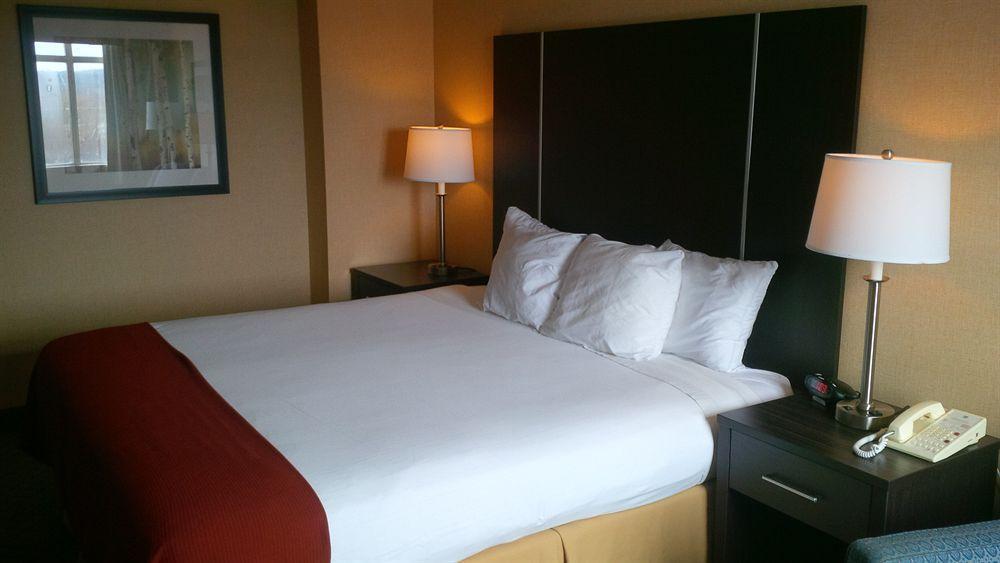 Holiday Inn Express Hamilton-Stoney Creek Luaran gambar